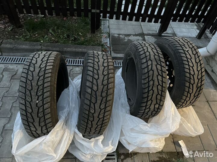 Hifly Win-Turi 215 215/60 R16 99