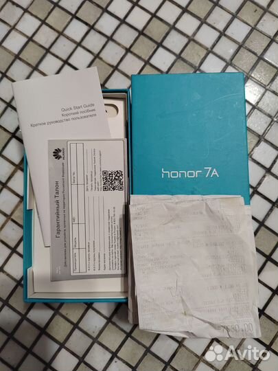 Коробки от телефонов