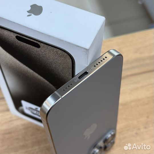 iPhone 15 Pro Max, 256 ГБ