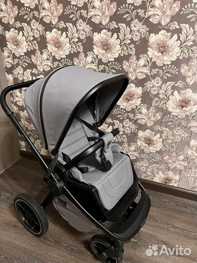 Коляска Moon resea s