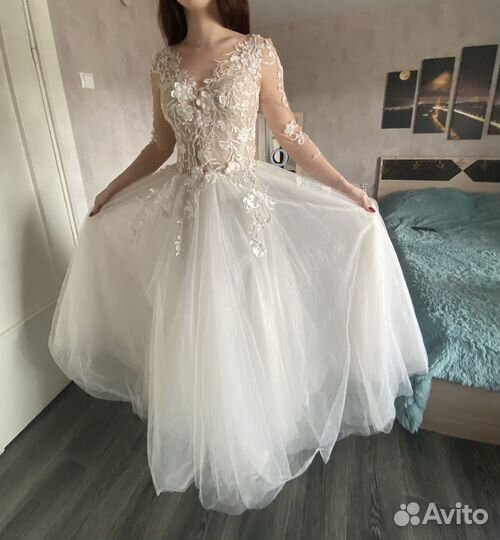 Свадебное платье