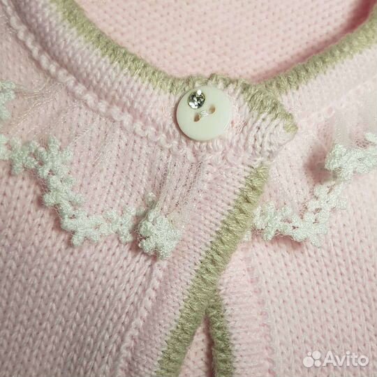 Комплект на выписку для девочки новый