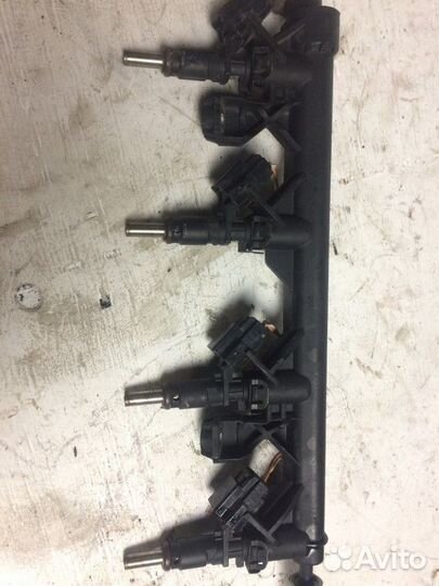 Форсунка топливная (комплект) Peugeot 207 Wa Wb Wc