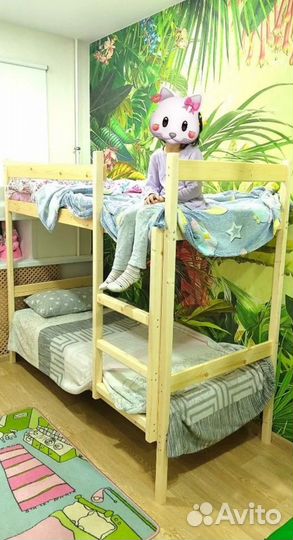 Двухъярусная кровать