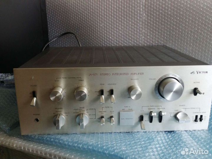 Усилитель Victor JA-S71