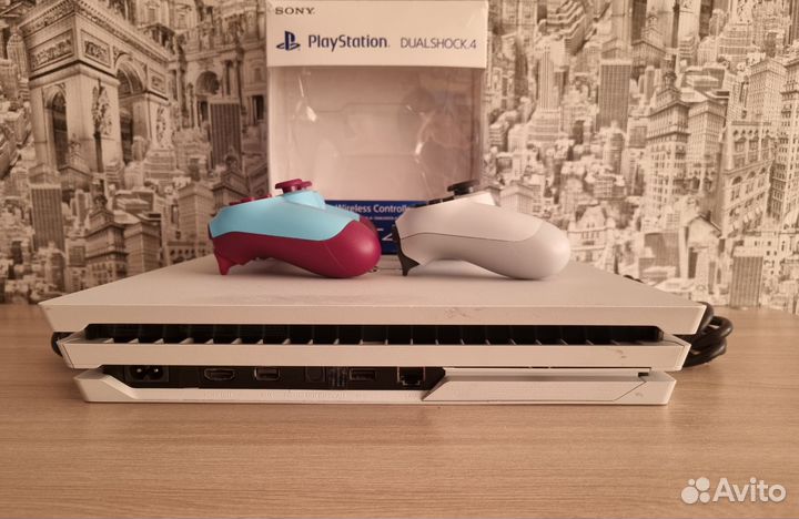 Sony PS4 Pro 1TB + 2 геймпада + Много Игр