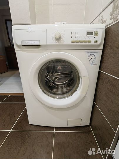 Стиральная машина автомат