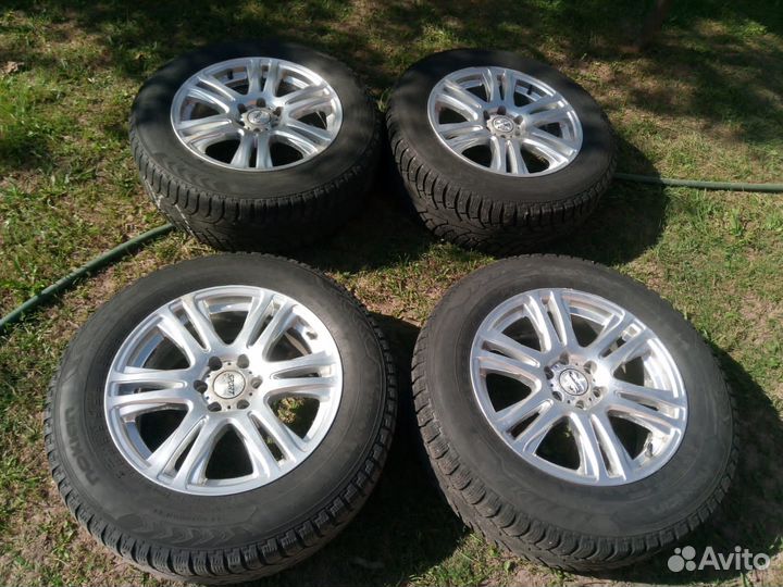 Комплект колес 235/65R18 6/120 Nokian nordman 5suv