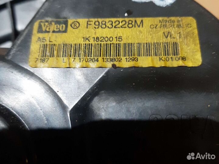 Моторчик печки Фольксваген Гольф 5