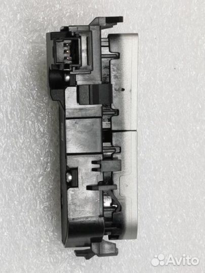 Кнопка обогрева сидений Mercedes-Benz Glc-Class