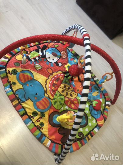 Развивающий коврик