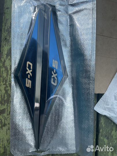 Шильдик mazda сх-5