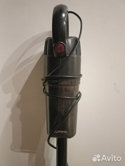 Вертикальный пылесос