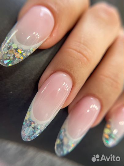 Маникюр педикюр наращивание ногтей брови