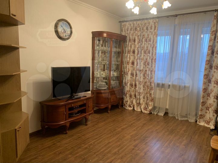 1-к. квартира, 37 м², 3/9 эт.