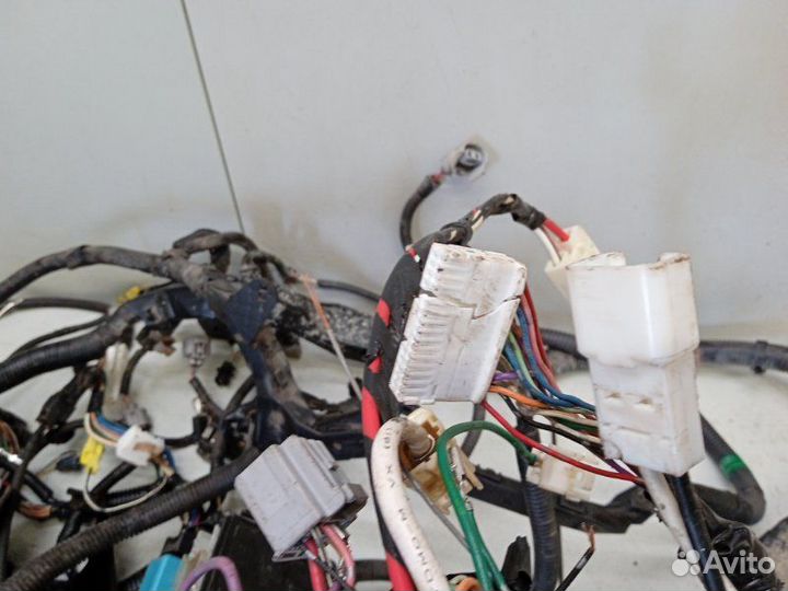 Проводка подкапотная Toyota Mark X X120 2.5 2007