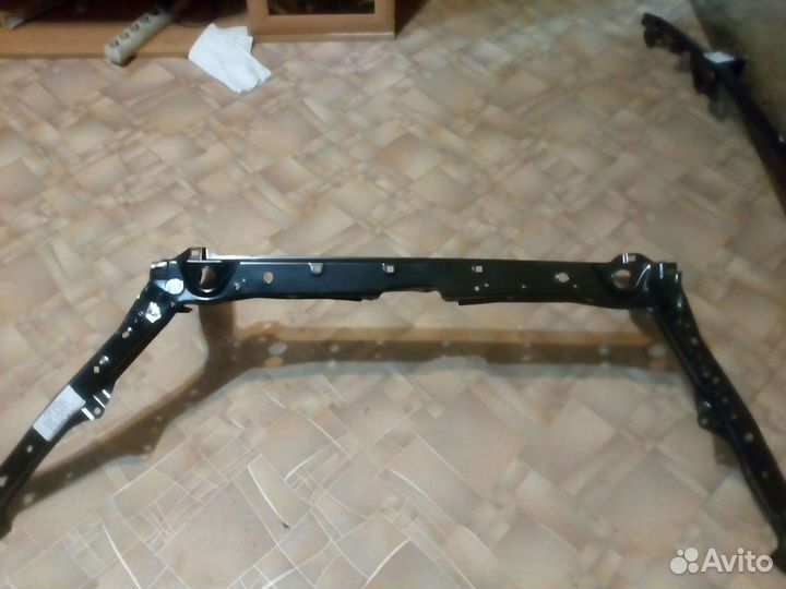 Панель передняя(телевизор)