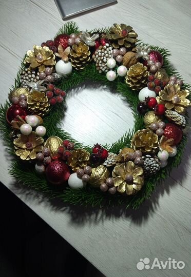 Новогодний венок на дверь