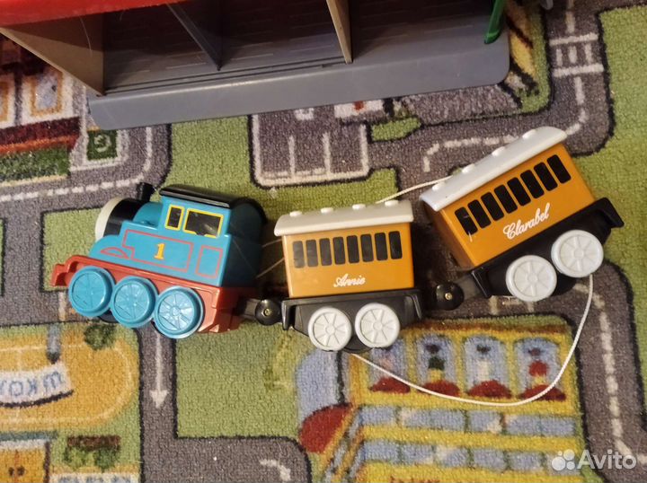 Парковка Икеа, посуда икеа, куклы Лалалупси