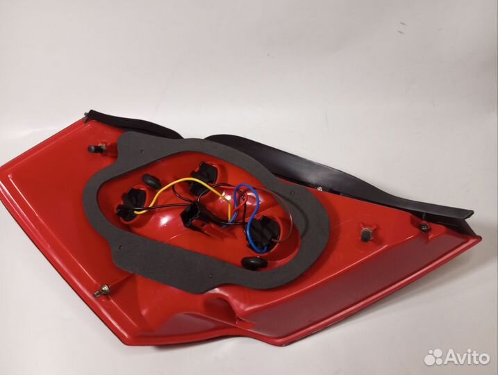 Фонарь задний правый Geely Emgrand EC7