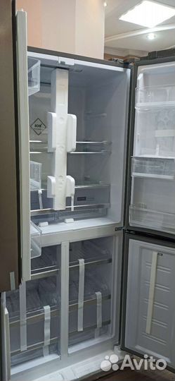 Холодильник Weissgauff WCD 450 X NoFrost Inverter