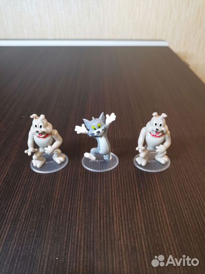 Игрушки чупа чупс, киндер сюрприз