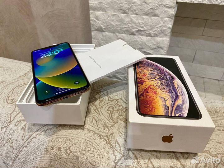 iPhone Xs Max, 64 ГБ