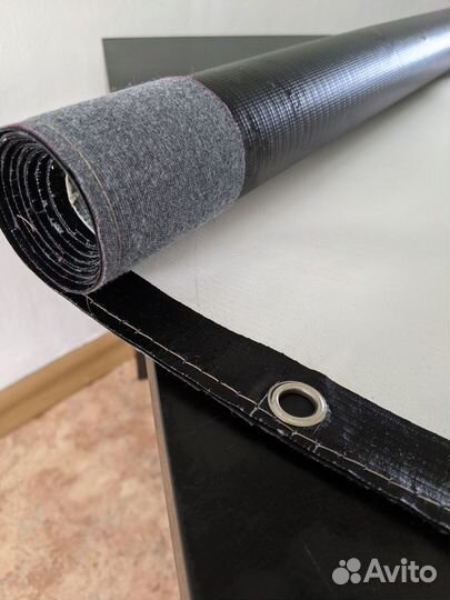 Экран для проектора рулонный