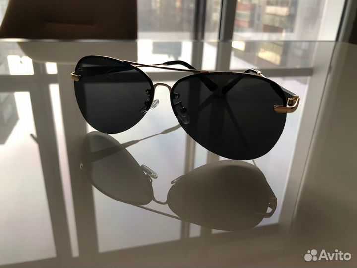 Солнцезащитные очки