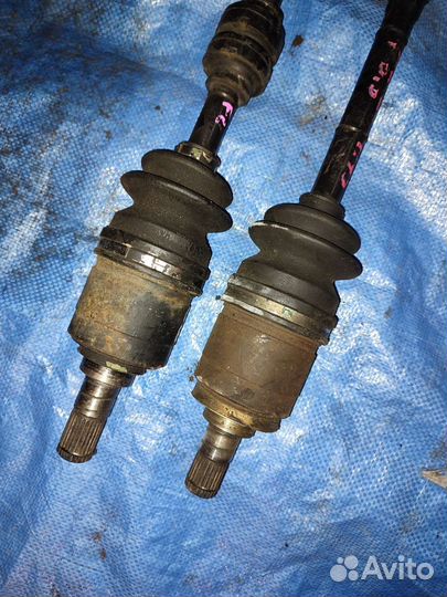 Привод левый, правый Nissan Almera classic b10