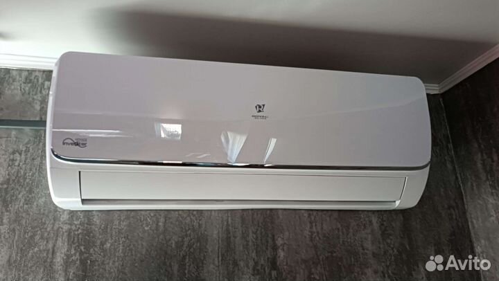 Настенный кондиционер Royal Clima