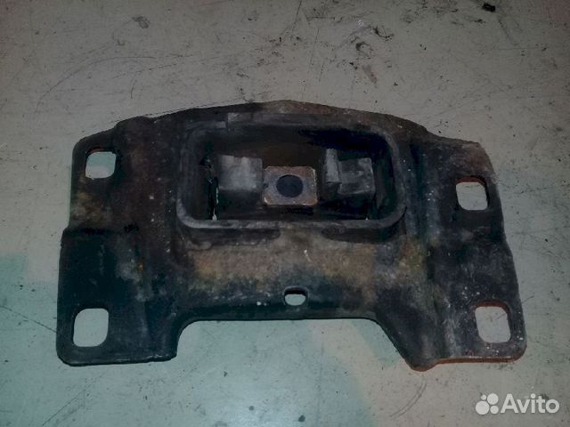 Опора двигателя (подушка двс) передняя левая C2533