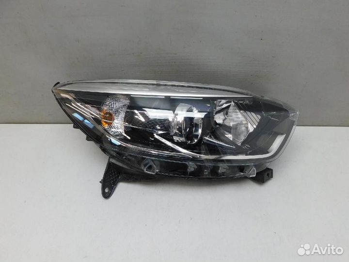 Фара правая Renault Captur/Kaptur