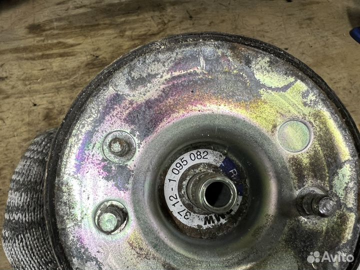 Пневмоподушка задняя правая BMW E39