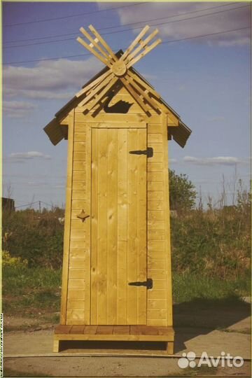 Дачный туалет деревянный PHF