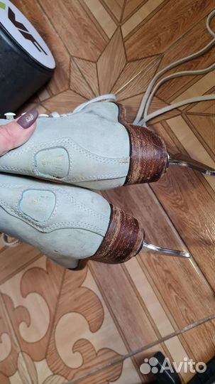 Коньки деткие