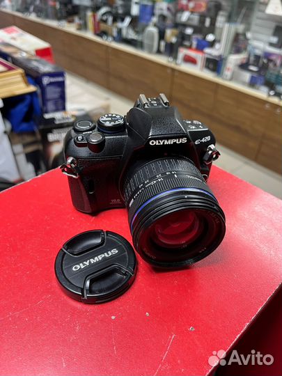 Фотоаппарат Olympus E-420