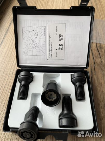 Новый Комплект секреток Mercedes-benz A 0019901607