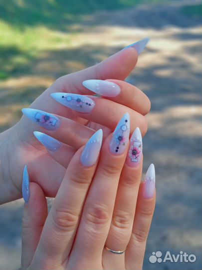 Наращивание ногтей