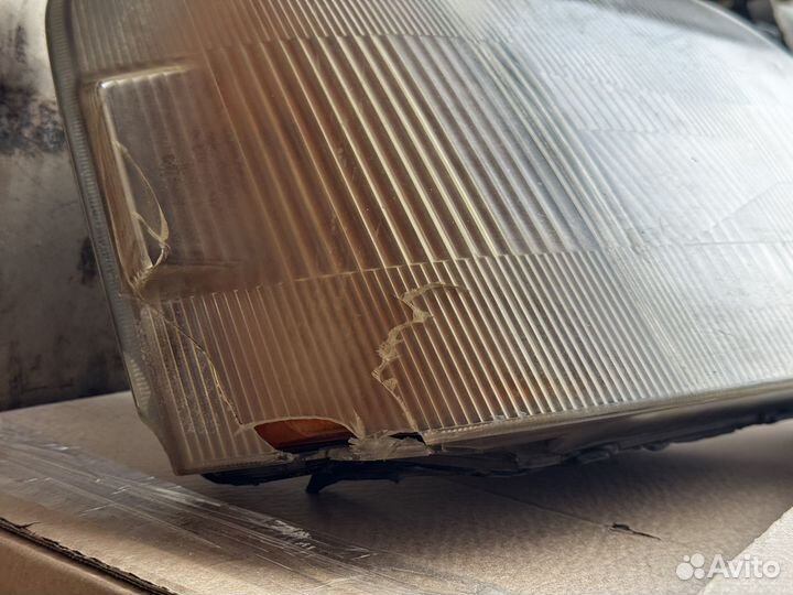 Фары на Honda stepwgn RF1