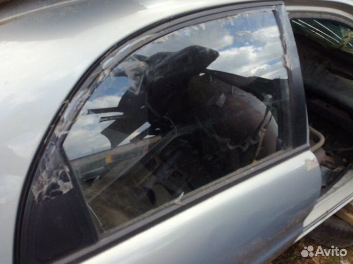 Стекло дверное заднее правое Chevrolet Lanos