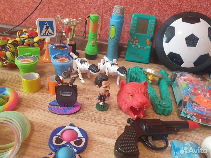 Развивающие игрушки