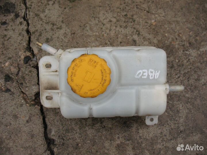 Расширительный бачок Chevrolet Aveo T250/T255