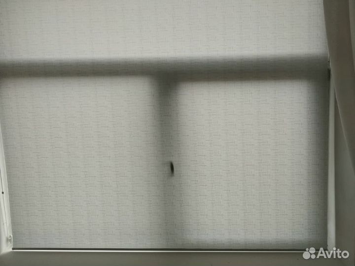 Рулонные шторы / Жалюзи