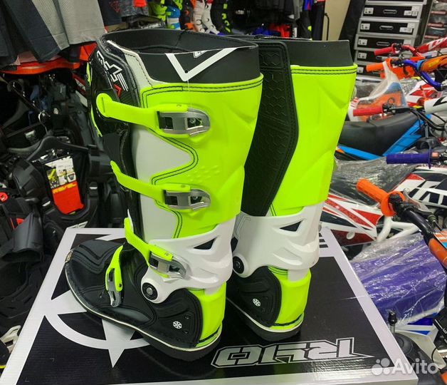 Мотоботы Ryo MX 7