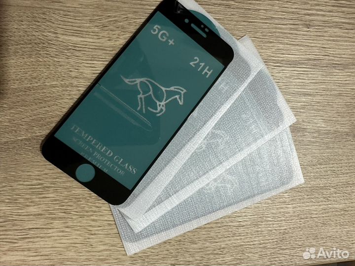 Защитные стекла на iPhone 5,5s, SE