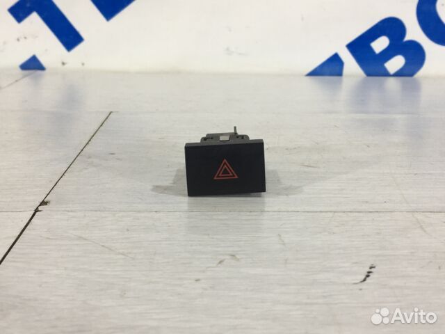 Кнопка аварийки volkswagen polo 5 1.6 мт седан