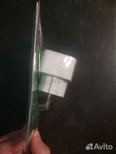 Сетевой переходник - адаптер для розетки Bull