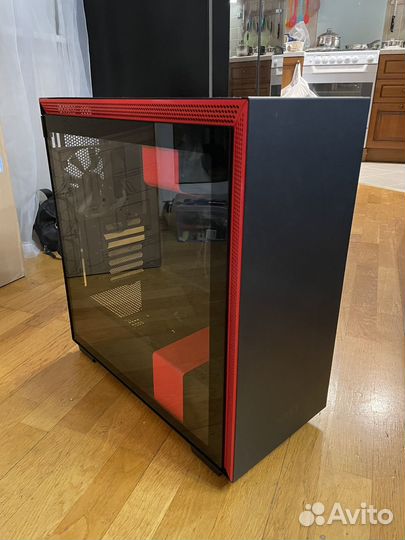 Корпус nzxt H710