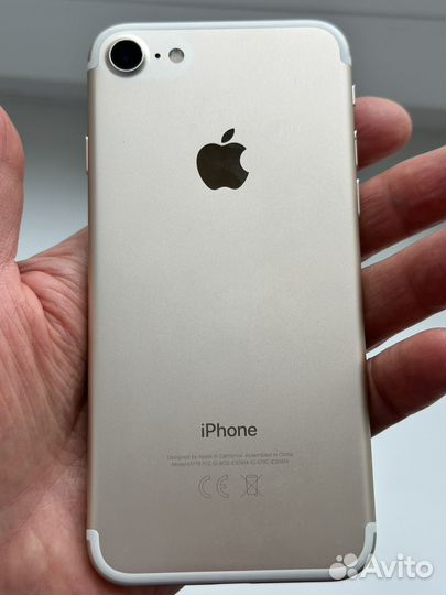 iPhone 7, 32 ГБ